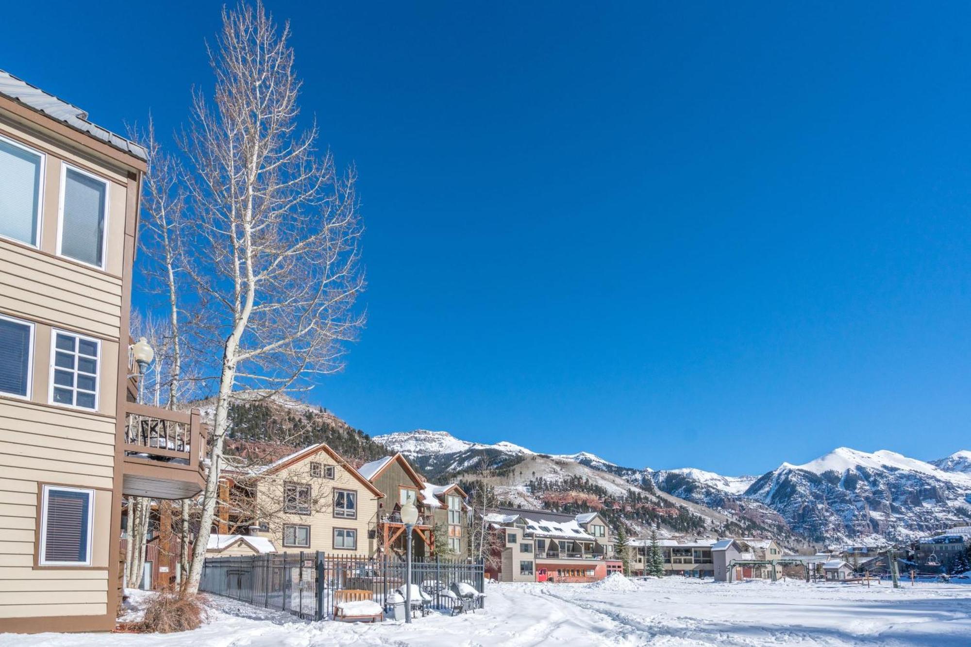 Etta Place Too 113 By Avantstay Close To Town The Slopes In Complex W Communal Pool Hot Tub Telluride Kültér fotó